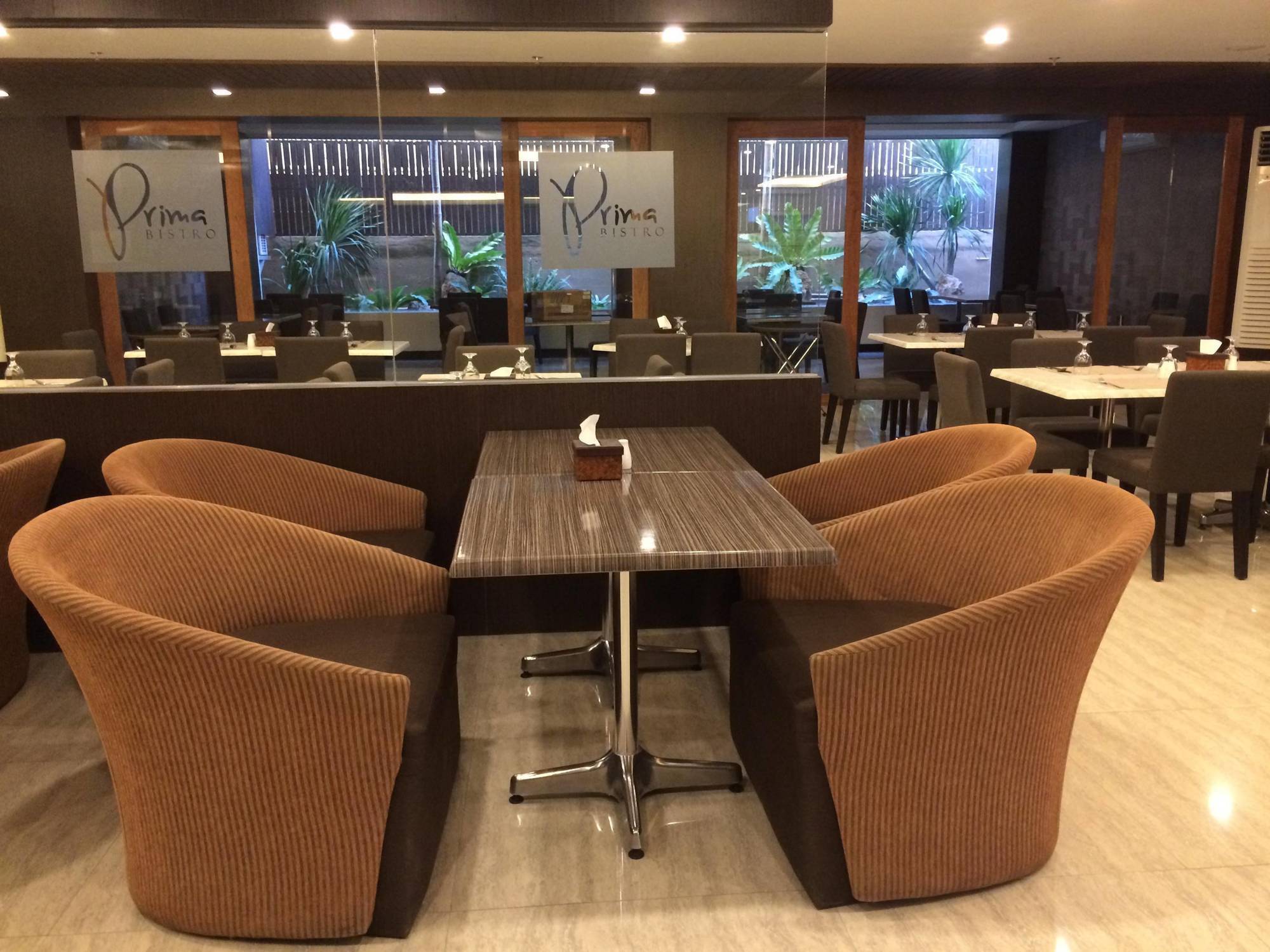伊洛伊洛启航酒店 外观 照片